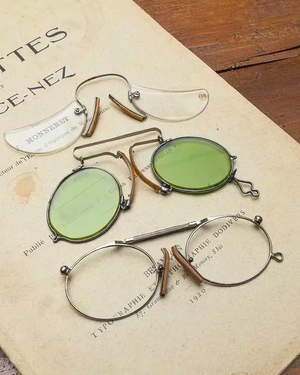 pince nez montures historiques musee de la lunette
