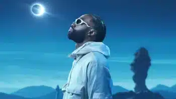 Oakley x Jaylen Brown 741: Gafas deportivas edición 2025 en campaña visual.