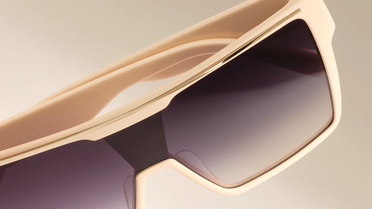 Hayden Perlie: Luxury Eyewear Between Dutch Design and Italian Craft 5 Hayden Perlie by Parisee . Photo : Lumiprod