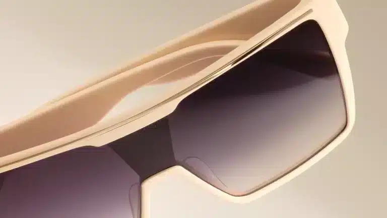 Gafas : tendencias y novedades 45 Hayden Perlie - Parisee . Photo : Lumiprod