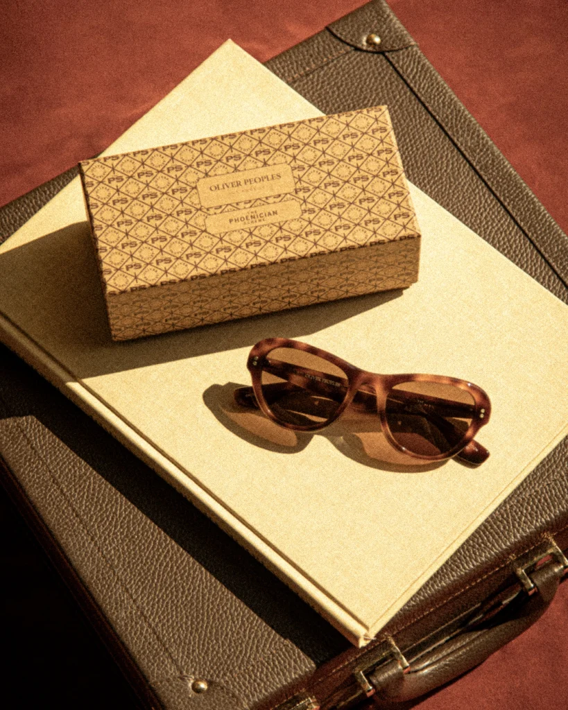 Wes Anderson x Oliver Peoples : l’accessoire culte du film événement 4 Oliver Peoples x Wes Anderson