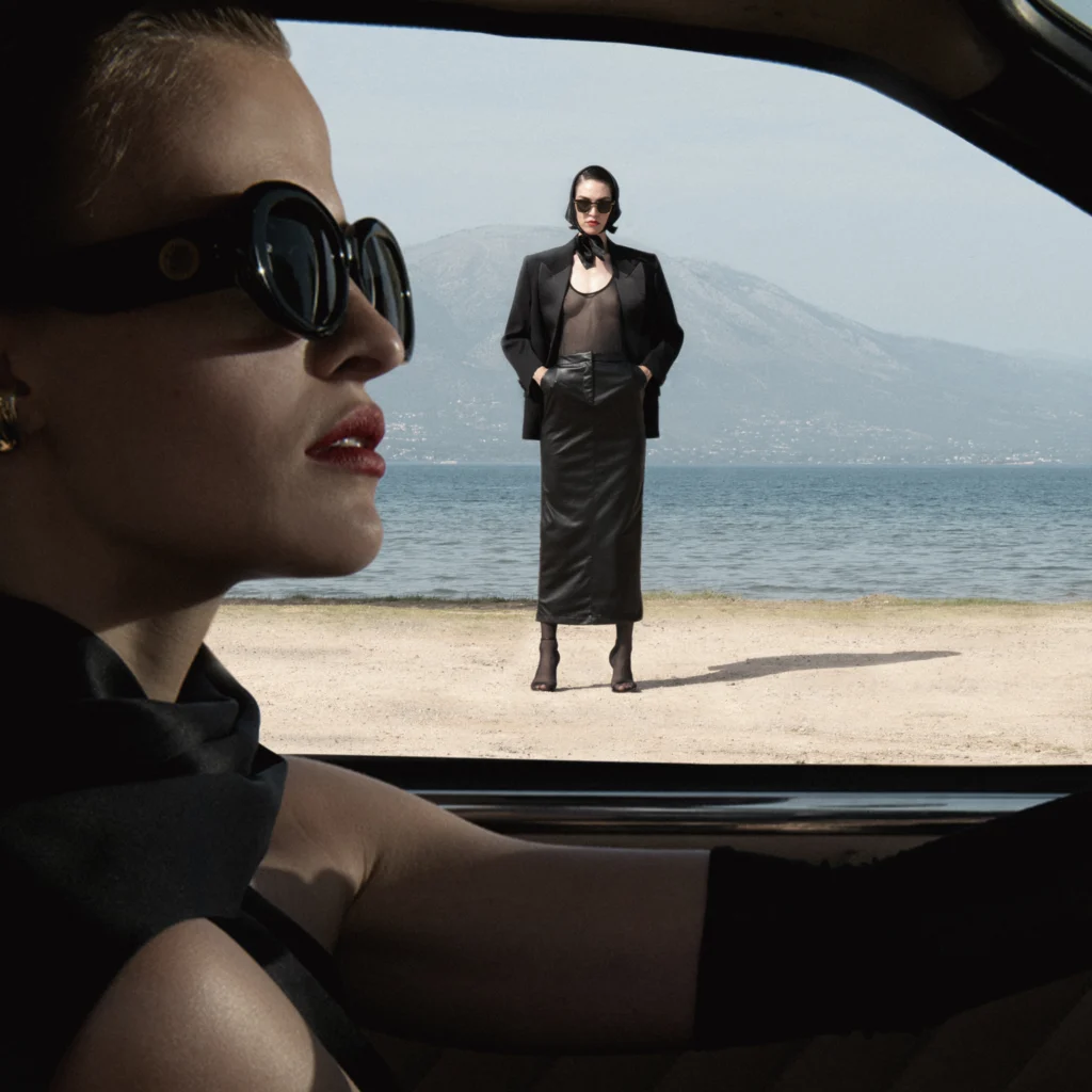 LINDA FARROW SS25 'THE TALISMAN - POWER OF THE WOMAN' Iris