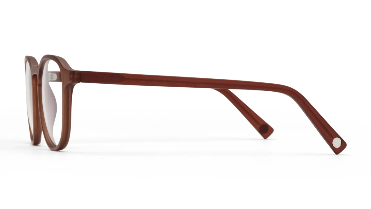 Parisee x Lumiprod : sublimer l’optique par l’image et l’IA 7 Lumiprod-lunettes-profil