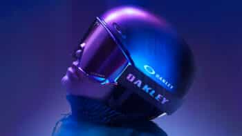 Oakley AURA : la lumière intérieure des athlètes extrêmes