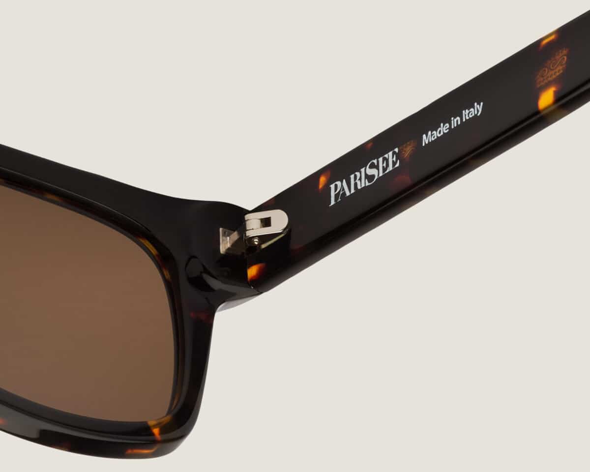 Gafas de sol Incantevole, detalle de bisagra y varilla ancha, acetato carey