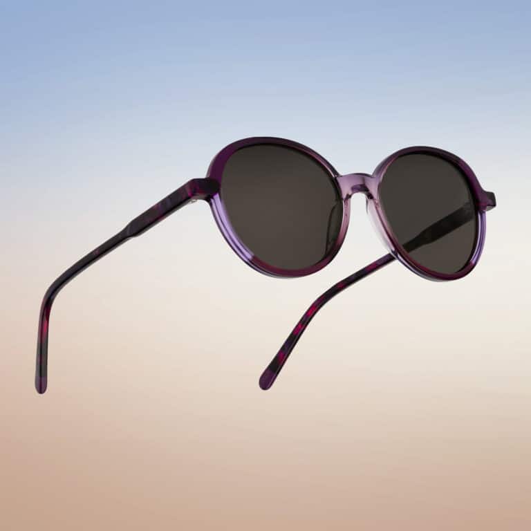 Stelle, lunettes de soleil rondes en acétate violet transparent, verres gris, vue côté
