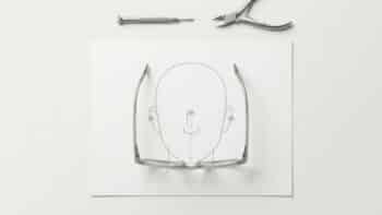 Lunettes qui glissent : schéma de glissement au niveau du pont avec repères nez et oreilles pour diagnostic et réglages